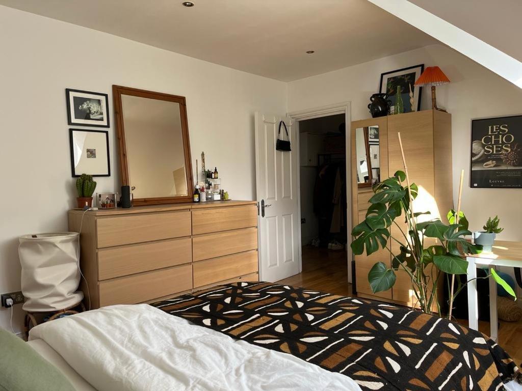 לונדון 2 Bedroom Top Floor Flat, West Dulwich Free Street Parking מראה חיצוני תמונה