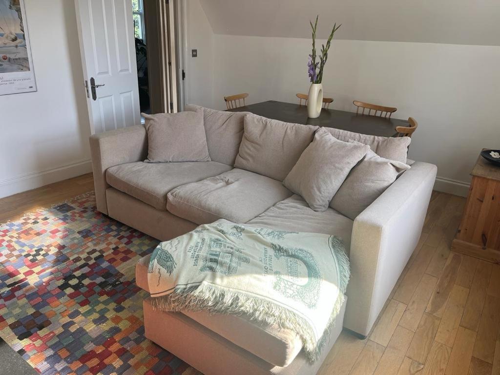 לונדון 2 Bedroom Top Floor Flat, West Dulwich Free Street Parking מראה חיצוני תמונה